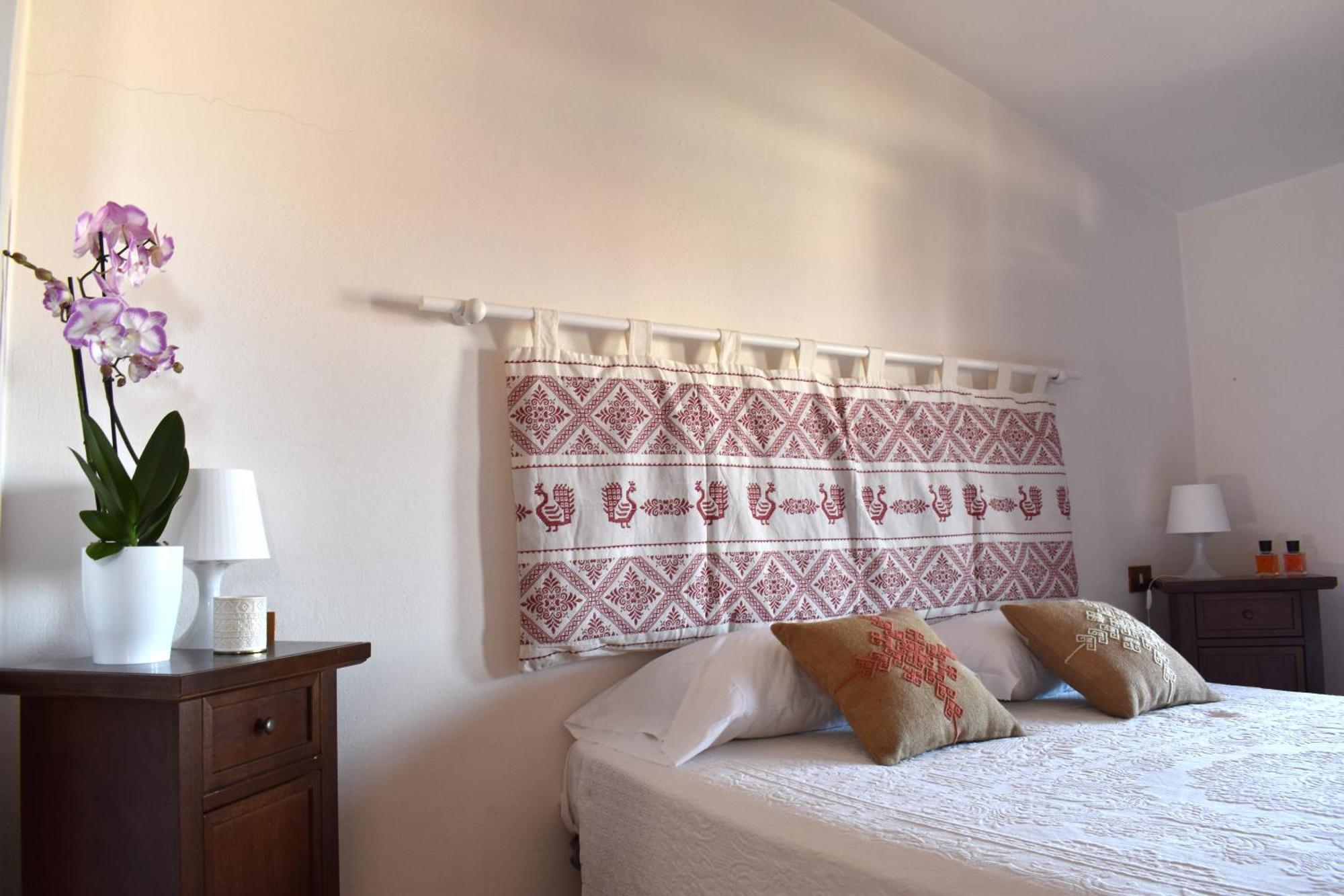 Albergo Ristorante Locanda Rosella Giba ภายนอก รูปภาพ