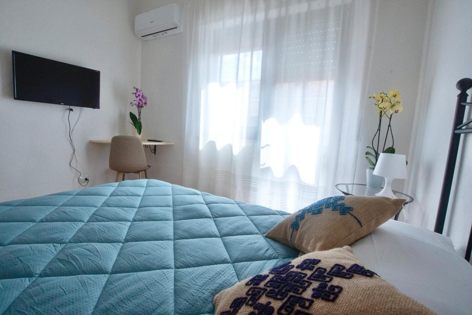 Albergo Ristorante Locanda Rosella Giba ภายนอก รูปภาพ