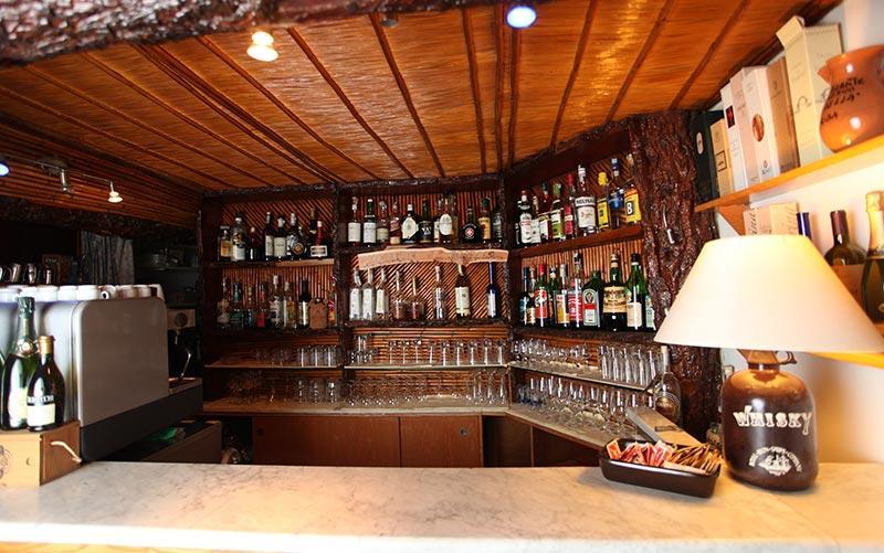 Albergo Ristorante Locanda Rosella Giba ภายนอก รูปภาพ